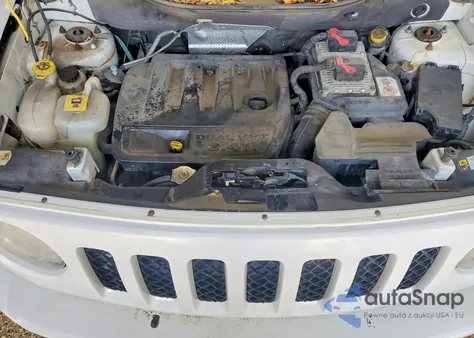 2012 Jeep Patriot Latitude z USA, uszkodzony, nr VIN 1C4NJRFB2CD538213